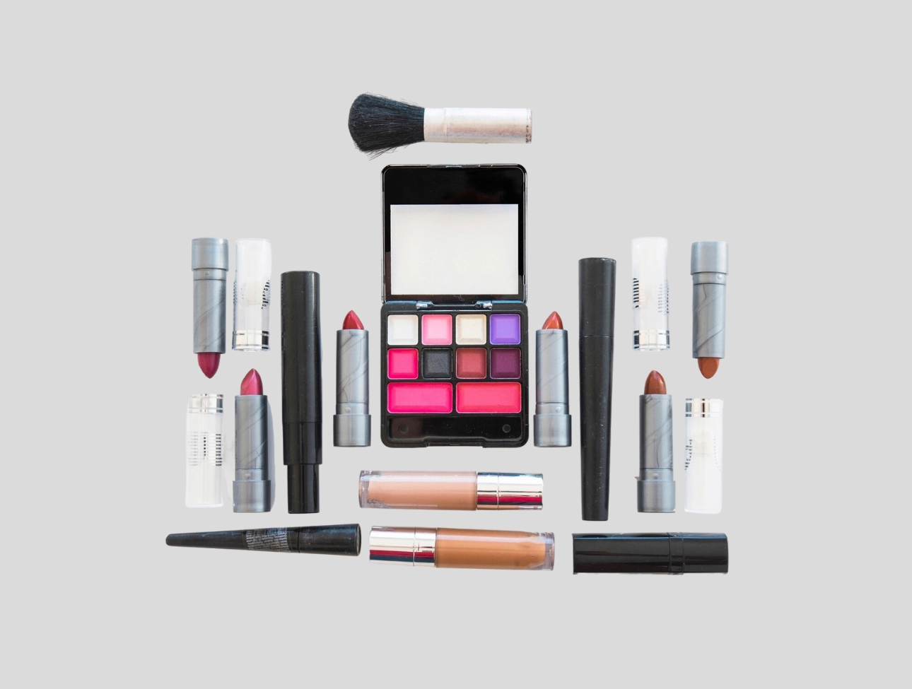 Complete Makup Kit Product category by Farjun